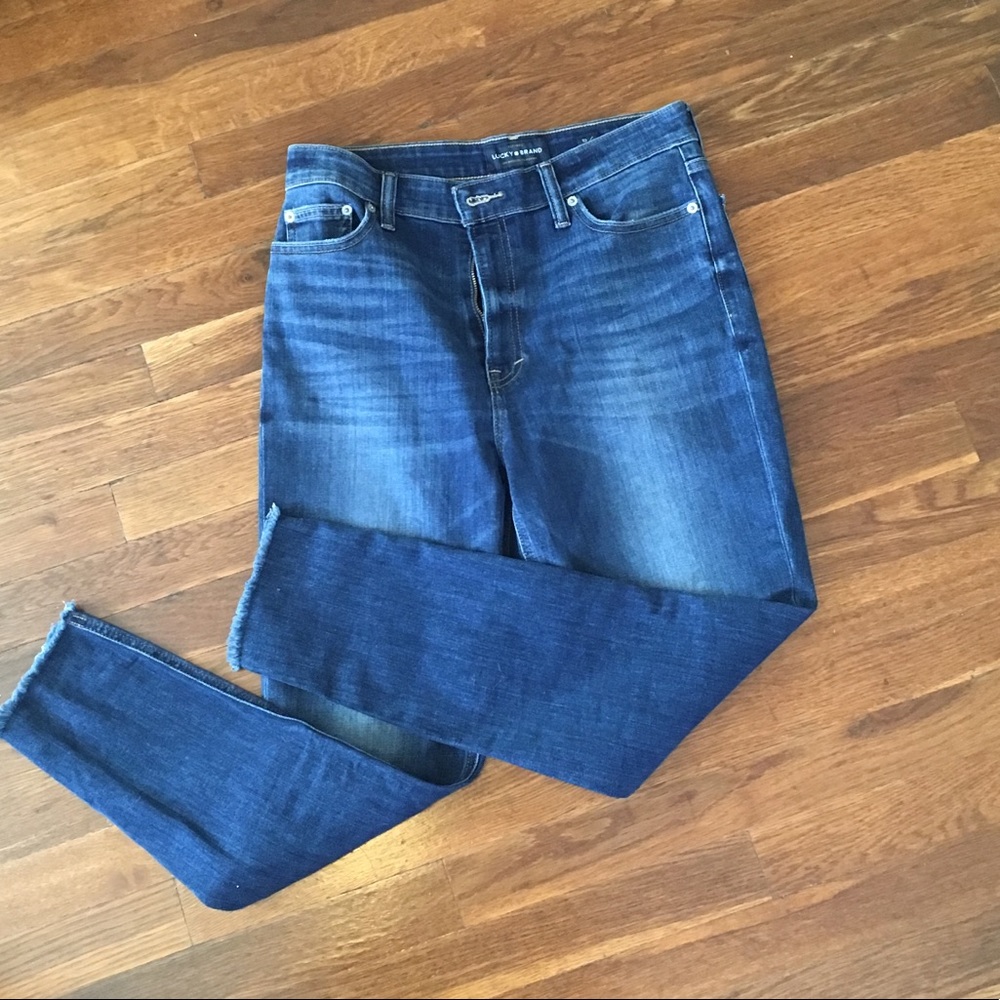 Lucky light wash jeans size 30